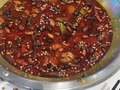 -晓彭肥肠鸡·泡椒鸡火锅(水木天地店)