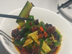 -江渔儿酸菜鱼(万科东荟城店)