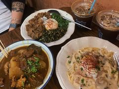 -CowCow其其·牛杂咖啡公司(六运店)