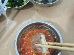 -黑竹沟新场牛肉火锅