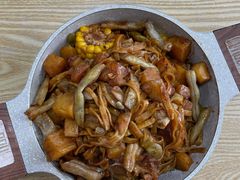 -内蒙焖面大盆骨餐馆(山大路店)