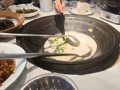 -陈大锅·岳阳鱼馆·地道岳阳菜(美食街店)