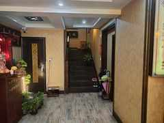 -莱仪堂艾灸经络养生馆(九亭一店)