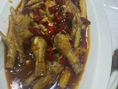 -大孩龙虾(体育场旗舰店)