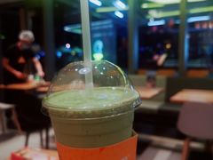 牛油果霜-乐凯撒披萨(汇港购物中心店)