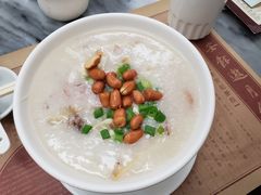 艇仔粥-黄枝记(议事亭前地店)