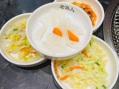 小菜-老熟人烤肉城(马家堡店)