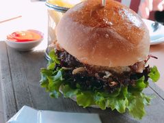 -LENBACH兰巴赫西餐啤酒坊(大连东港店)