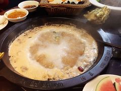 -重庆德庄火锅(体育中心店)