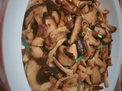 -西贝莜面村(上海百联西郊店)