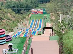 -黄金寨原生态旅游区
