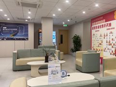 -上海大学附属上海和平眼科医院