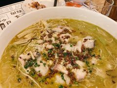 -爱啤精酿·民谣酒馆(滨江店)