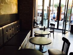 用餐区-星巴克(呼和浩特民族商场店)