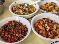 -笨罗卜浏阳菜馆(太平街店)