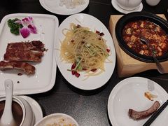 -国人川菜(李家村建东街店)