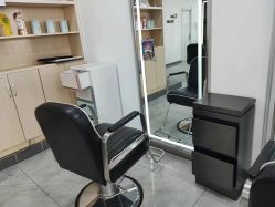 -Coo Hair salon