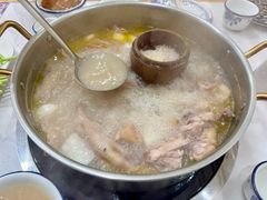 -朴小妹人参鸡汤火锅(长白山万达店)