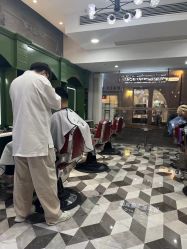 -可大男士理发馆