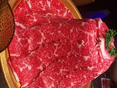 -牛YO寿喜烧·铁板烧和牛火锅自助(市府恒隆店)