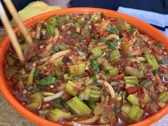 -玲玲米粉·新疆现炒米粉(大十字总店)