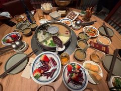 -巴奴毛肚火锅(龙湖锦艺城店)