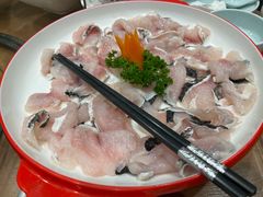 -一鸣蒸汽石锅鱼 Yiming Steamed Stonepot Fish