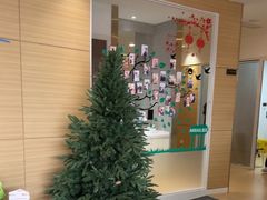 -瑞尔齿科(上海长风大悦城店)