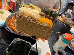 -鹿鸣山草本茶香火锅(园西路店)