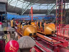 -东方山水乐园山之王国(全室内)
