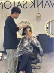 -SWANK SALON