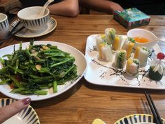 -泰堤坊(淡水体育馆店)