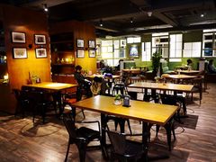大堂-JINNS锦时 steak&pizza(浸信会礼拜堂旧址店)