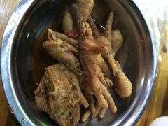 二孃鸡爪爪(东风店)-二孃鸡爪爪(东郊记忆店)