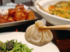 徽鼎顺·灌汤包-徽鼎顺·臭鳜鱼 虾仁灌汤包(和平路店)