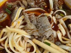 -中山牛肉肥肠粉面馆(军工社区店)