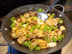 -聚鑫朋酸菜肥肠(文艺路口店)