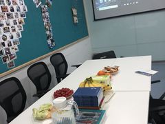 -岳辰齿科(浦东长泰店)