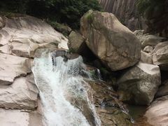 -鄣山大峡谷