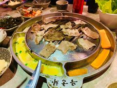 -哈哈碳都·牛肋条无限自助烤肉(台江万达店)