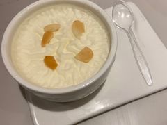 双皮奶-悦满楼·西关名点·湛江名菜(航空综合大厦店)