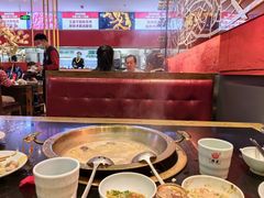 -重庆德庄火锅(体育中心店)