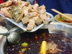 炸鱼-肖肖酸萝卜鱼火锅(总店)