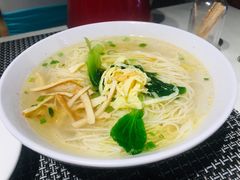 鸡汤银丝面-欣旺·迎宾楼·百年无锡菜