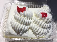 -红宝石·鲜奶小方·海派西点房(金杨店)