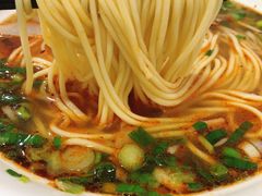 -牛一嘴·兰州牛肉面·大盘鸡(财富中心店)