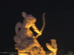 -巴陵广场