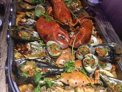 -东记炭炉·海鲜鸡煲(龙华店)
