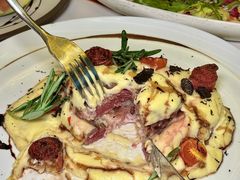 -普朗姆生蚝牛排馆 The Plump Oyster(成都摩方购物中心店)