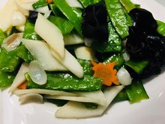 -毛家饭店·30年融合新湘菜(汉峪金谷店)
